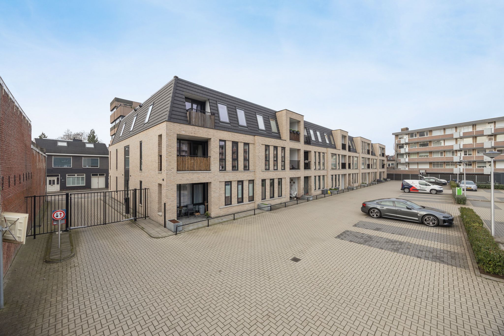 Foto 24 van Hulsdonksestraat 11-D