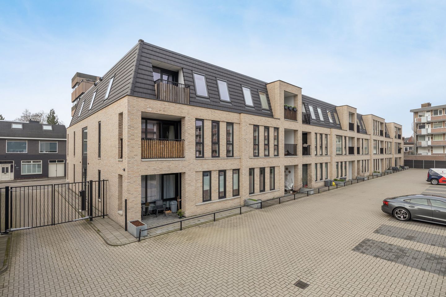 Foto 25 van Hulsdonksestraat 11-D