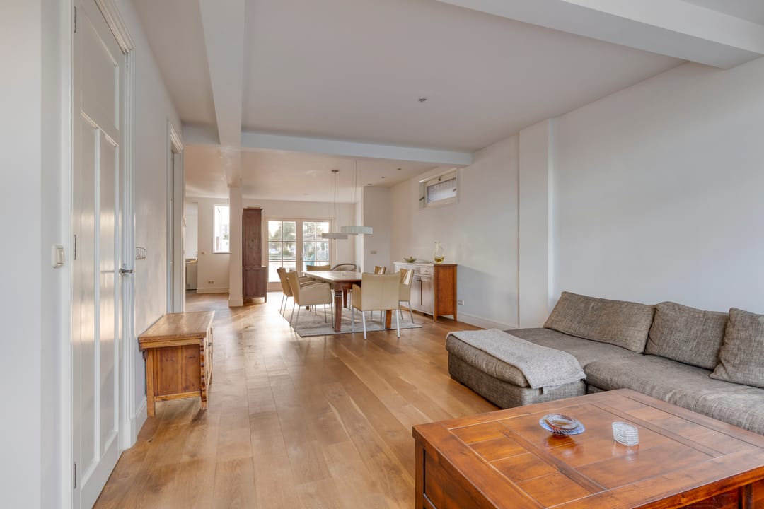 Photo 2 of Zuideinde 70