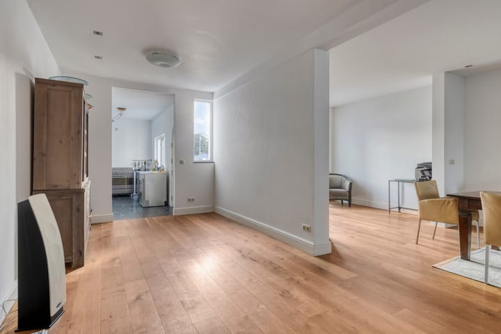 Foto 15 van Zuideinde 70