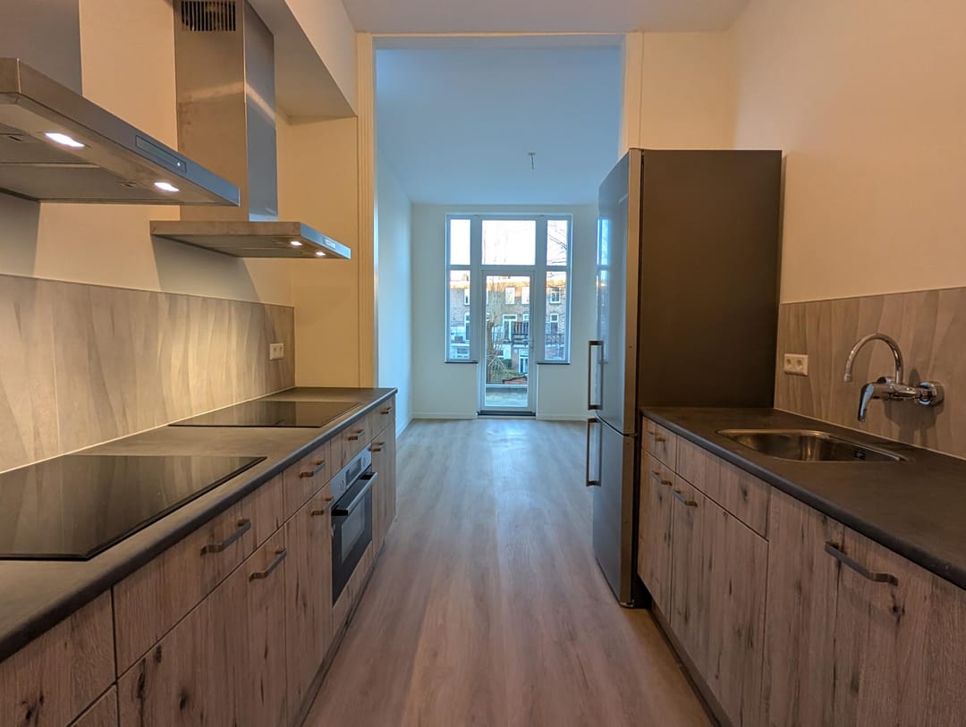 Foto 8 van Adriaen van Ostadelaan 47