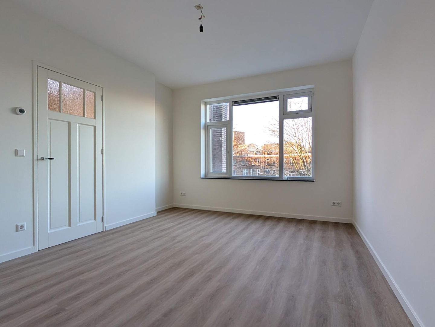 Foto 29 van Adriaen van Ostadelaan 47