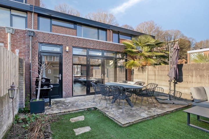 Foto 6 van Muiderslotstraat 16