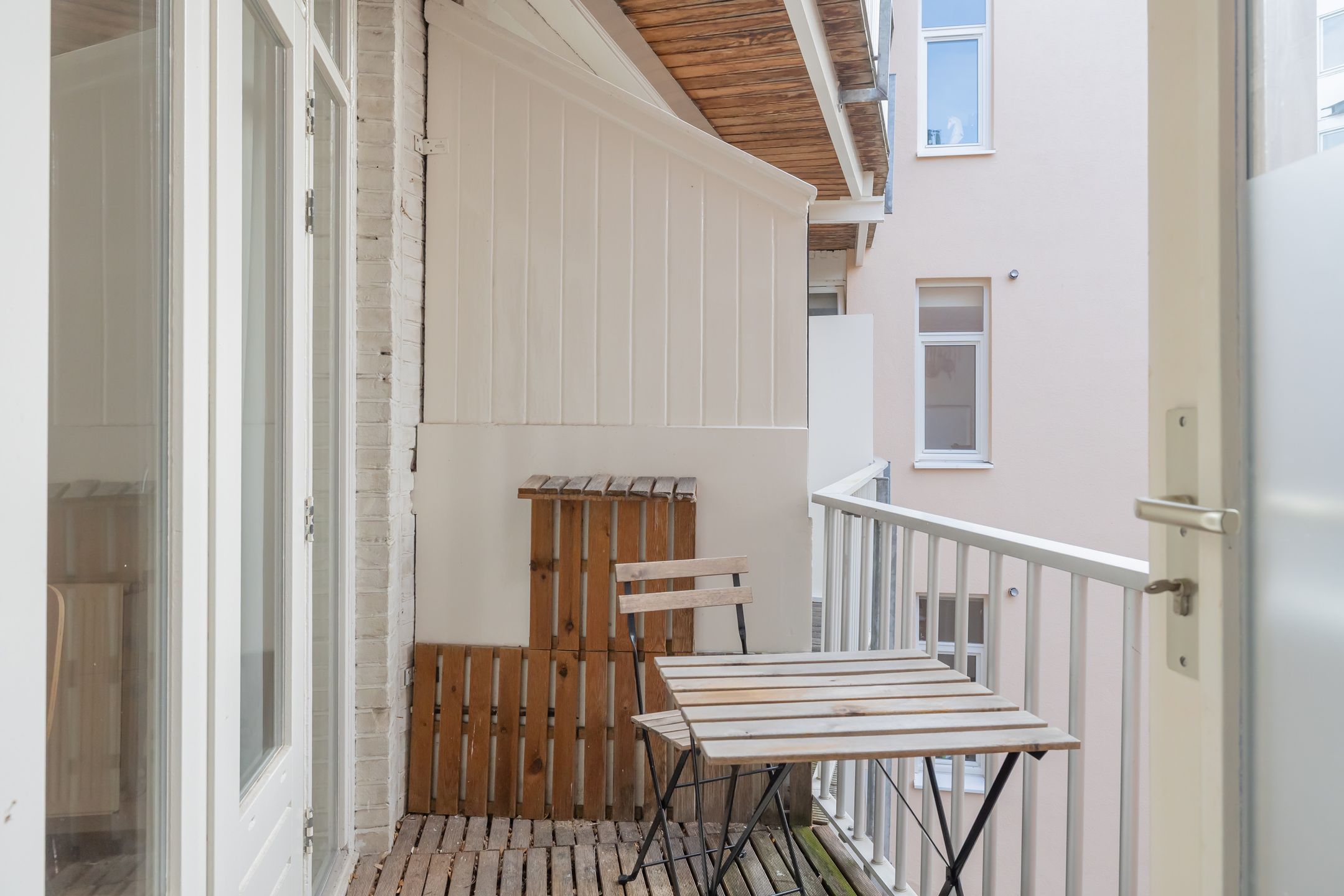 Photo 15 of Eerste Keucheniusstraat 13-2