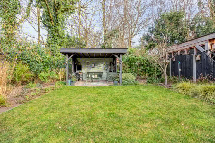 Foto 36 van Sientje van Houtenlaan 21