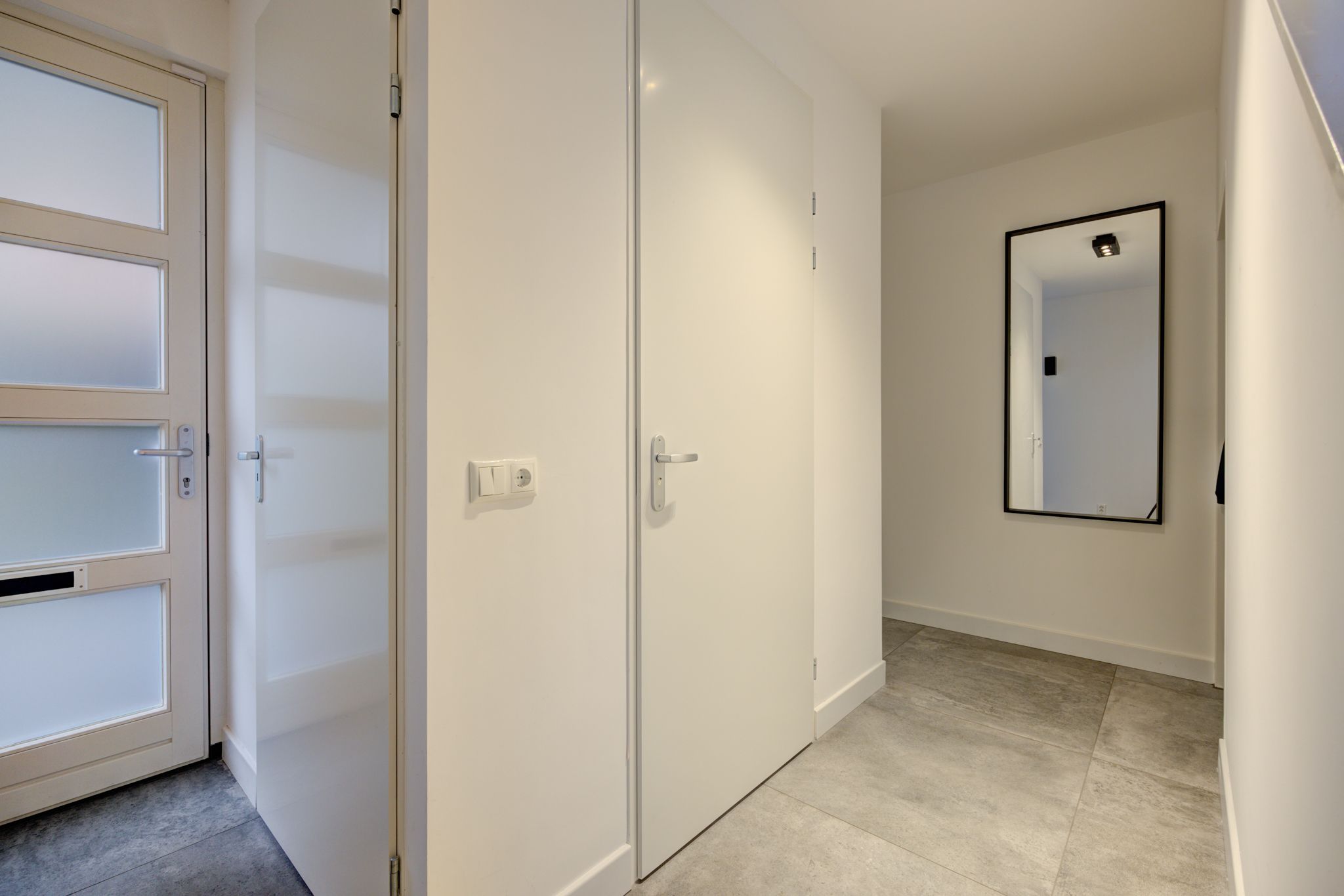 Photo 6 of Baroniestraat 28