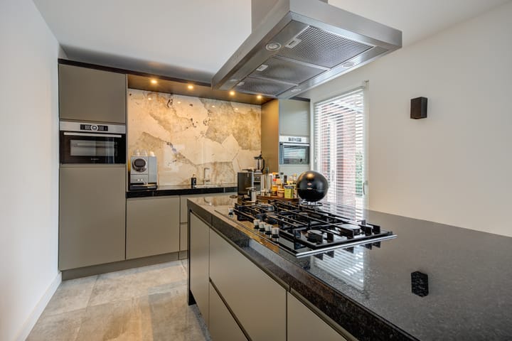 Foto 17 van Baroniestraat 28