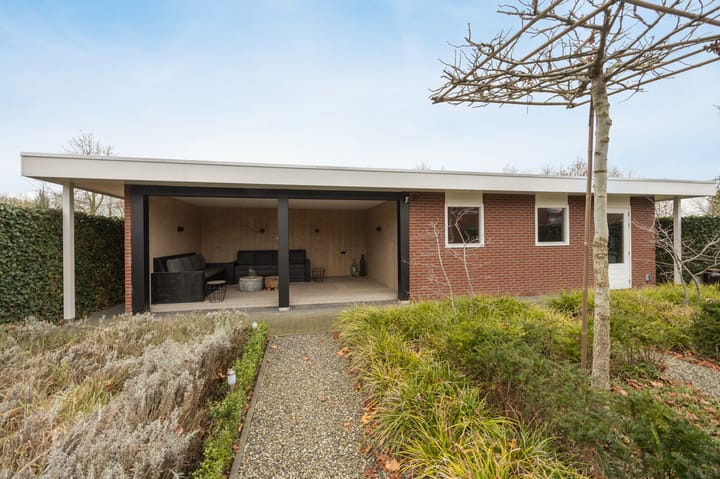 Foto 44 van Baroniestraat 28