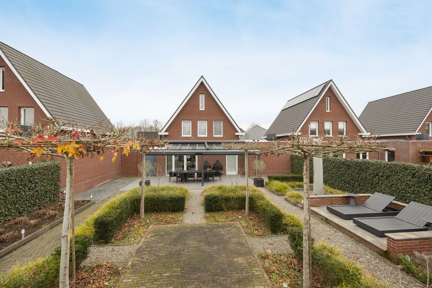 Photo 49 of Baroniestraat 28