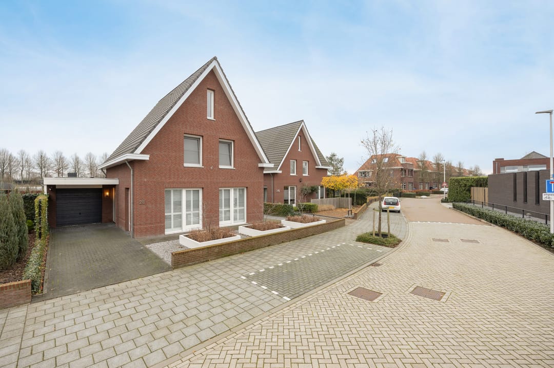 Photo 56 of Baroniestraat 28