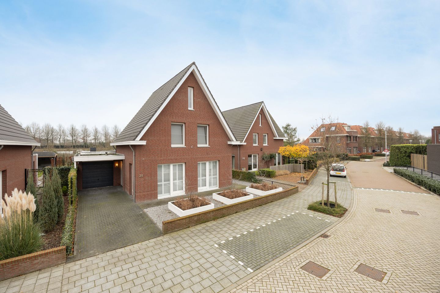 Photo 5 of Baroniestraat 28