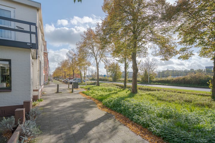 Photo 4 of Deventerstraatweg 3