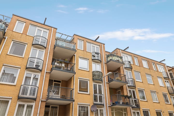 Photo 4 of Admiraliteitstraat 55