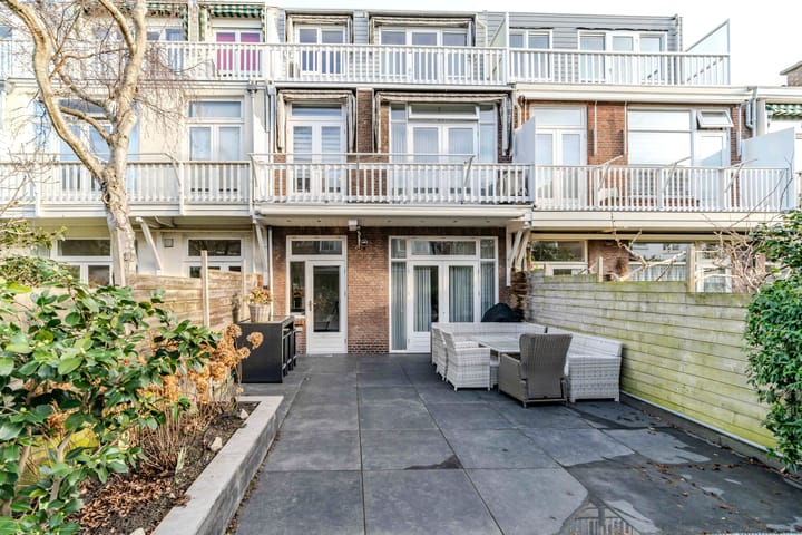 Foto 21 van Van Boetzelaerlaan 226