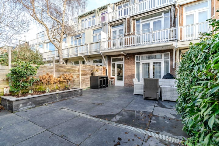 Foto 22 van Van Boetzelaerlaan 226