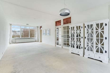 Meander 703 secondary image