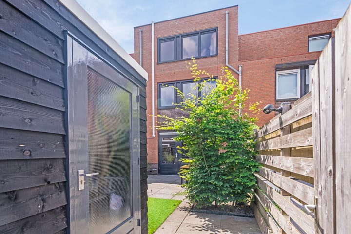 Foto 32 van Mark Twainhof 15