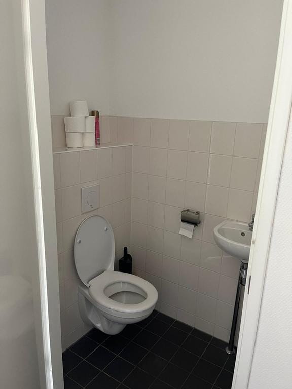 Foto 8 van Zuiderzeestraatweg 135-N