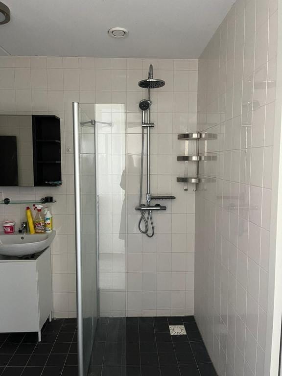 Foto 10 van Zuiderzeestraatweg 135-N