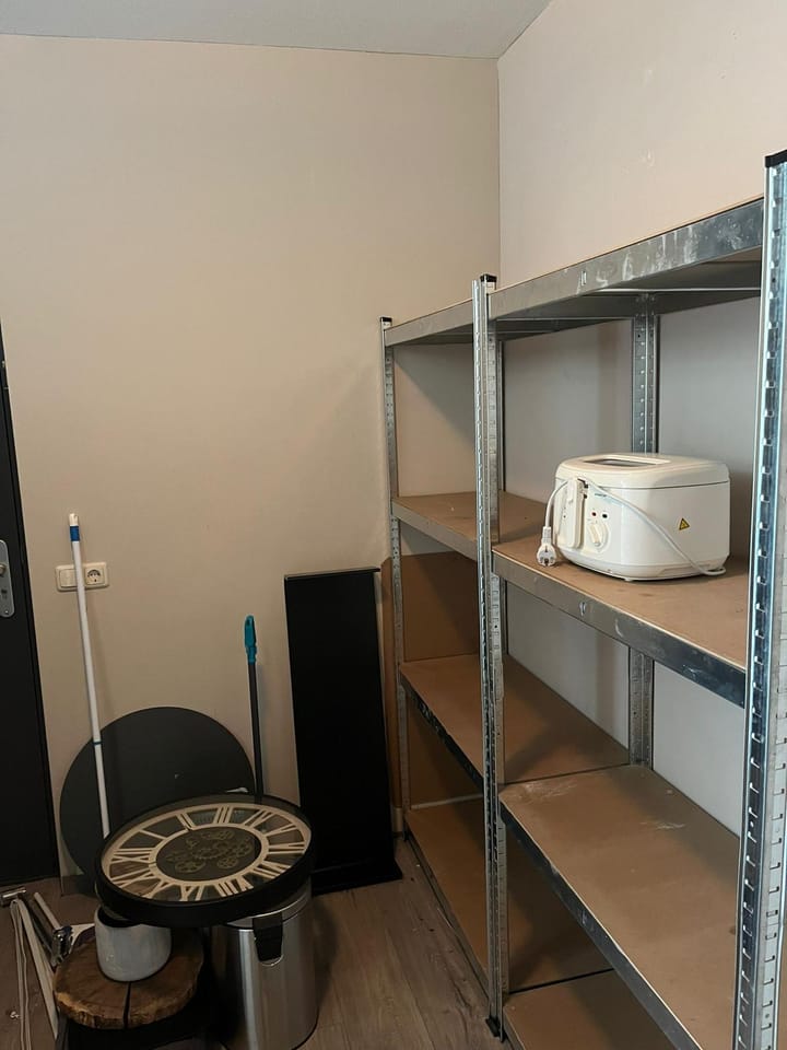 Foto 12 van Zuiderzeestraatweg 135-N