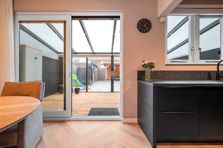 Foto 16 van Merwedestraat 9