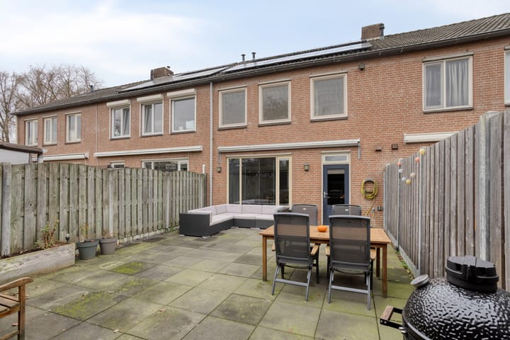 Foto 41 van Spreeuwendonk 37