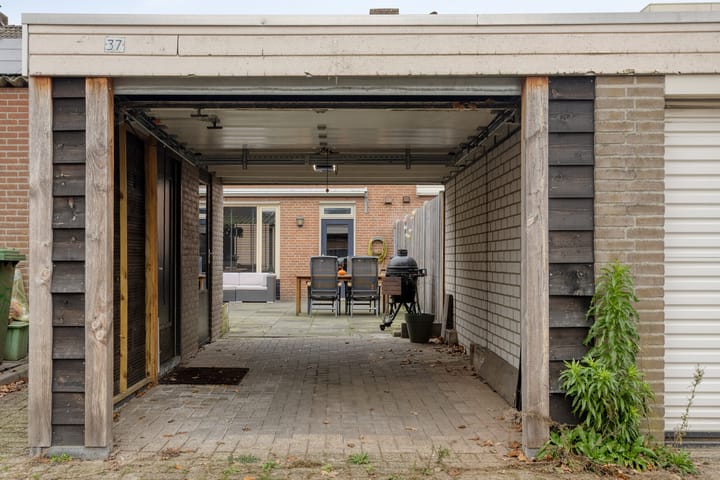 Foto 45 van Spreeuwendonk 37