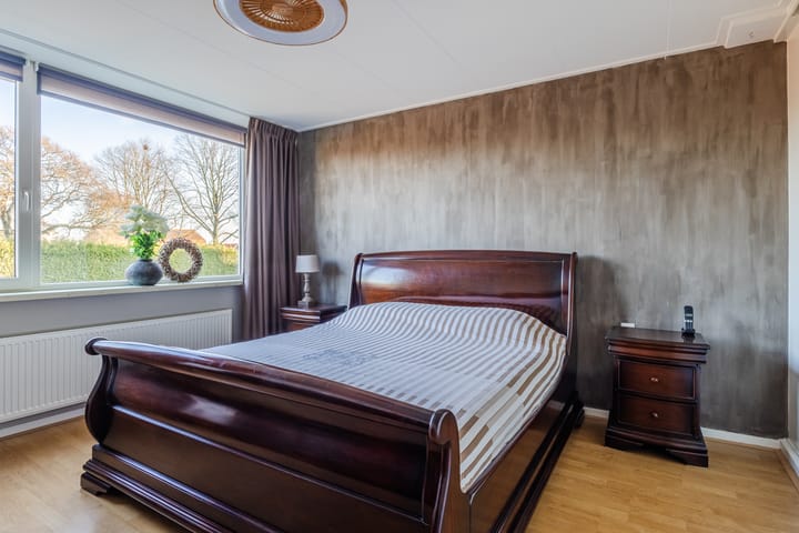 Foto 16 van Smidstraat 6