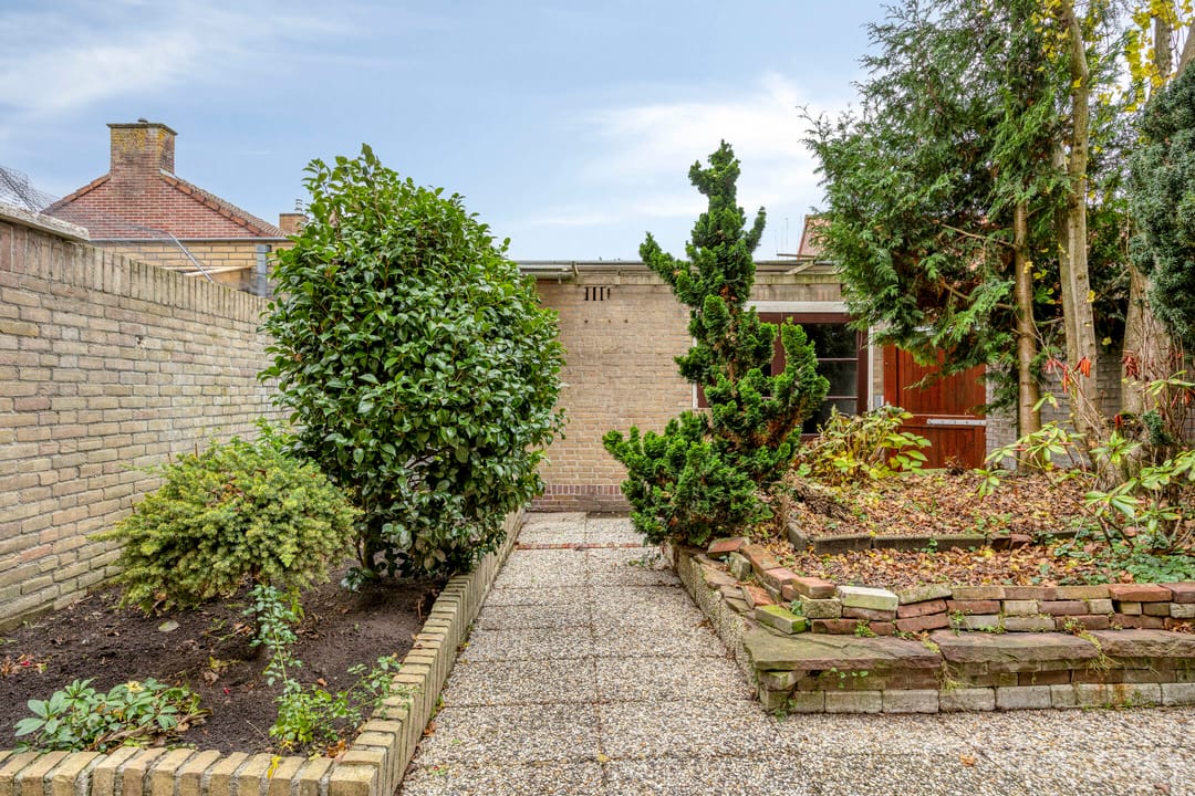 Photo 31 of Willibrorduslaan 56