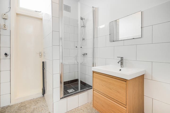 Foto 16 van Willem Buytewechstraat 81-A