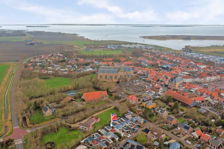 Photo 32 of Burgemeester Gaststraat 10