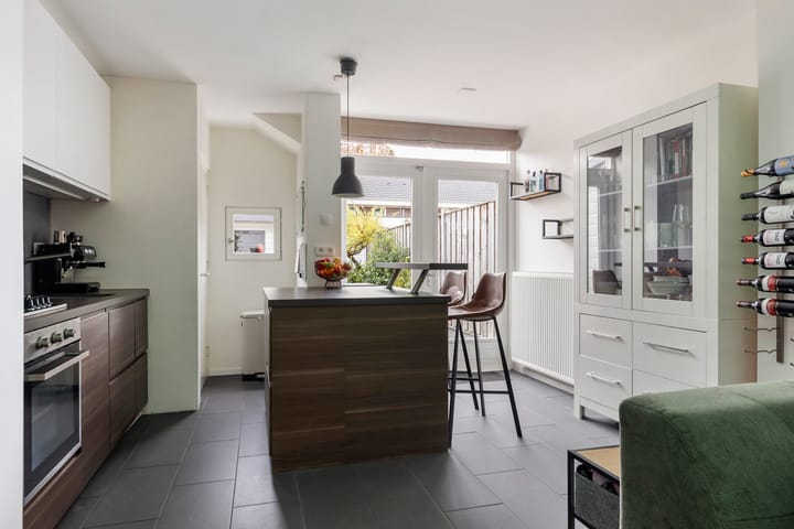 Foto 9 van Jasmijnstraat 56