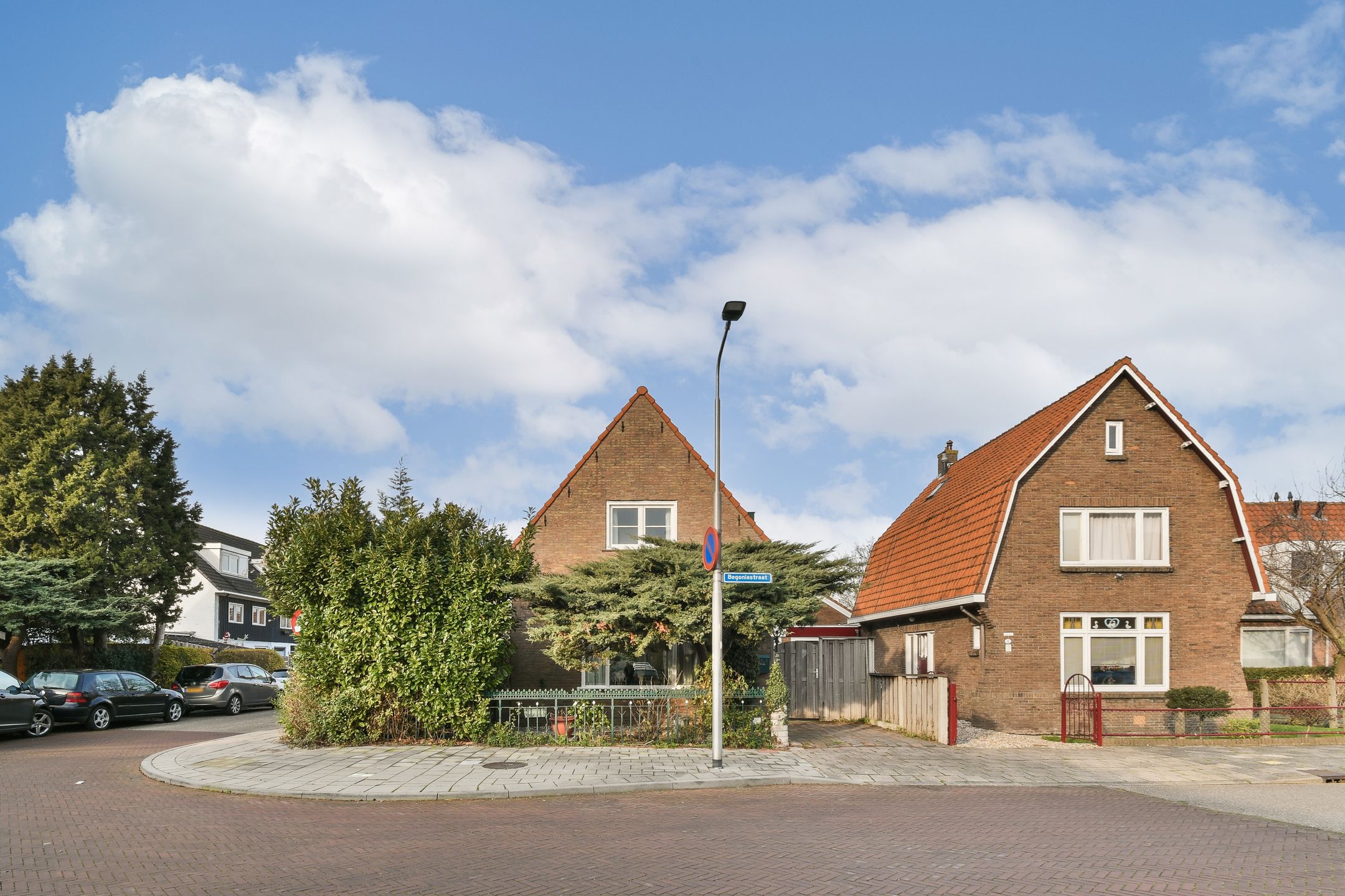 Buying a house in The Netherlands., Begoniastraat 5