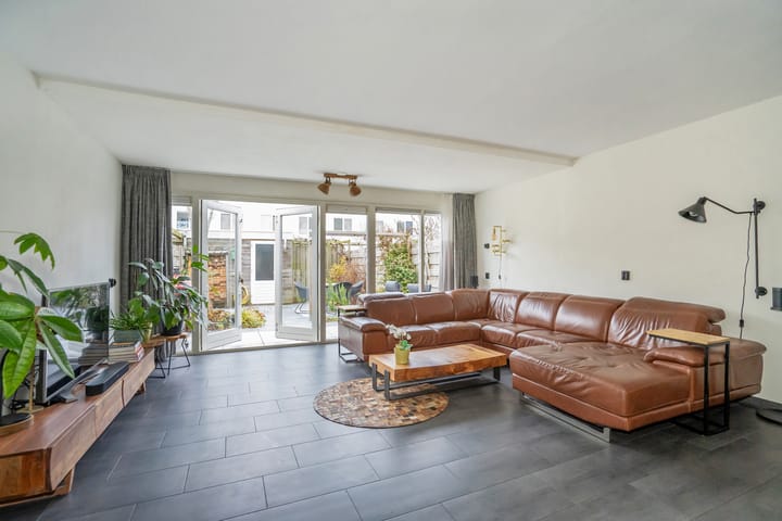 Foto 2 van Decimastraat 16