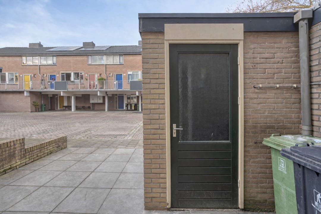 Photo 32 of De Waarden 205