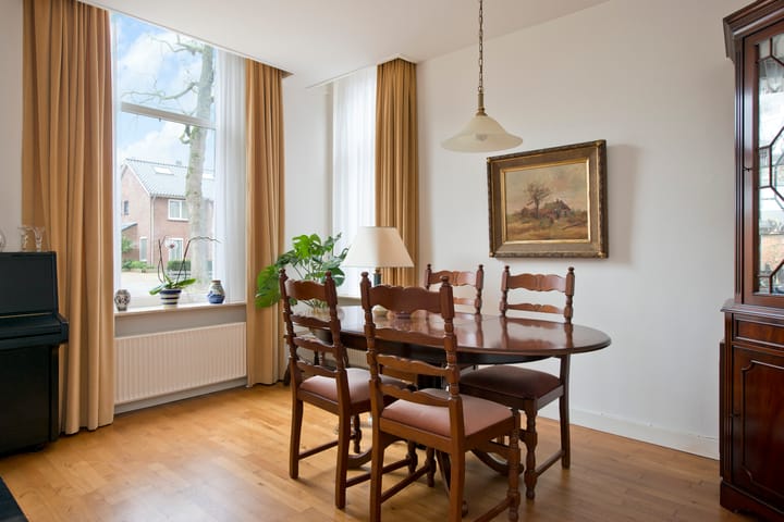 Foto 15 van Stationsweg 10