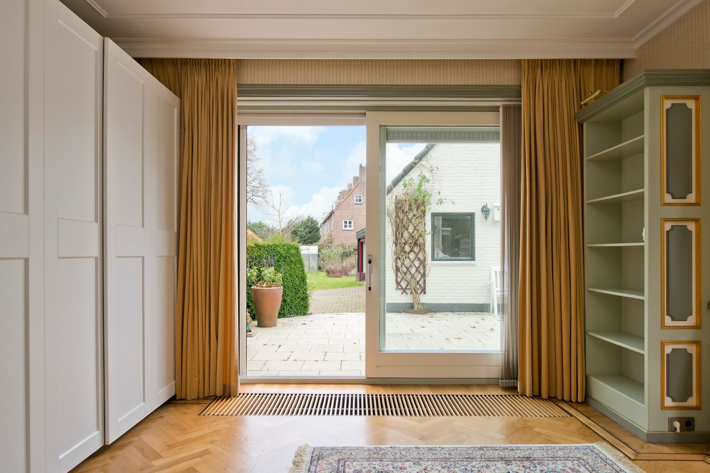 Photo 25 of Stationsweg 10