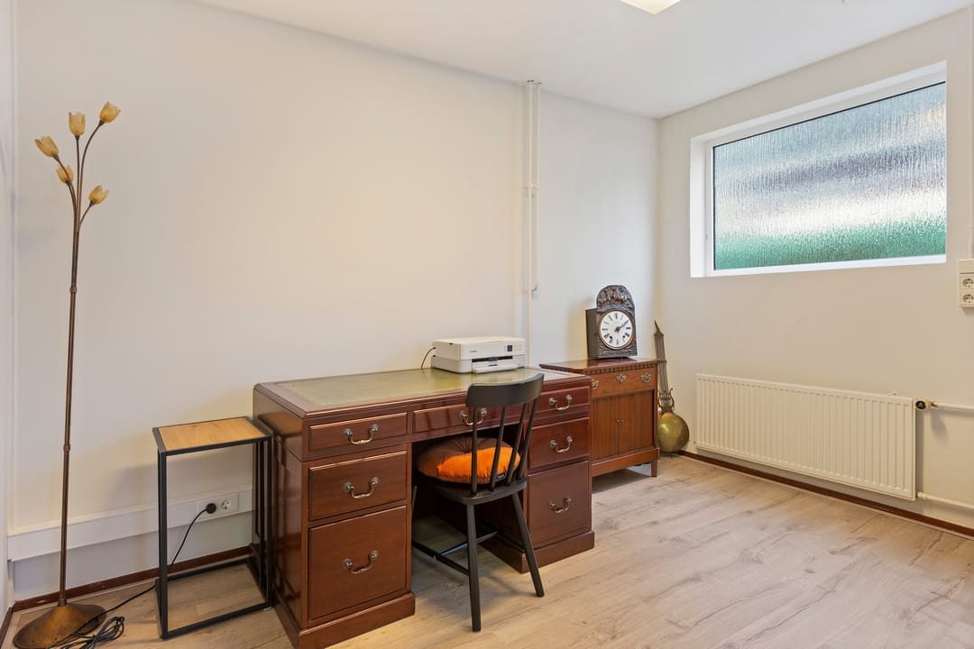 Photo 37 of Stationsweg 10