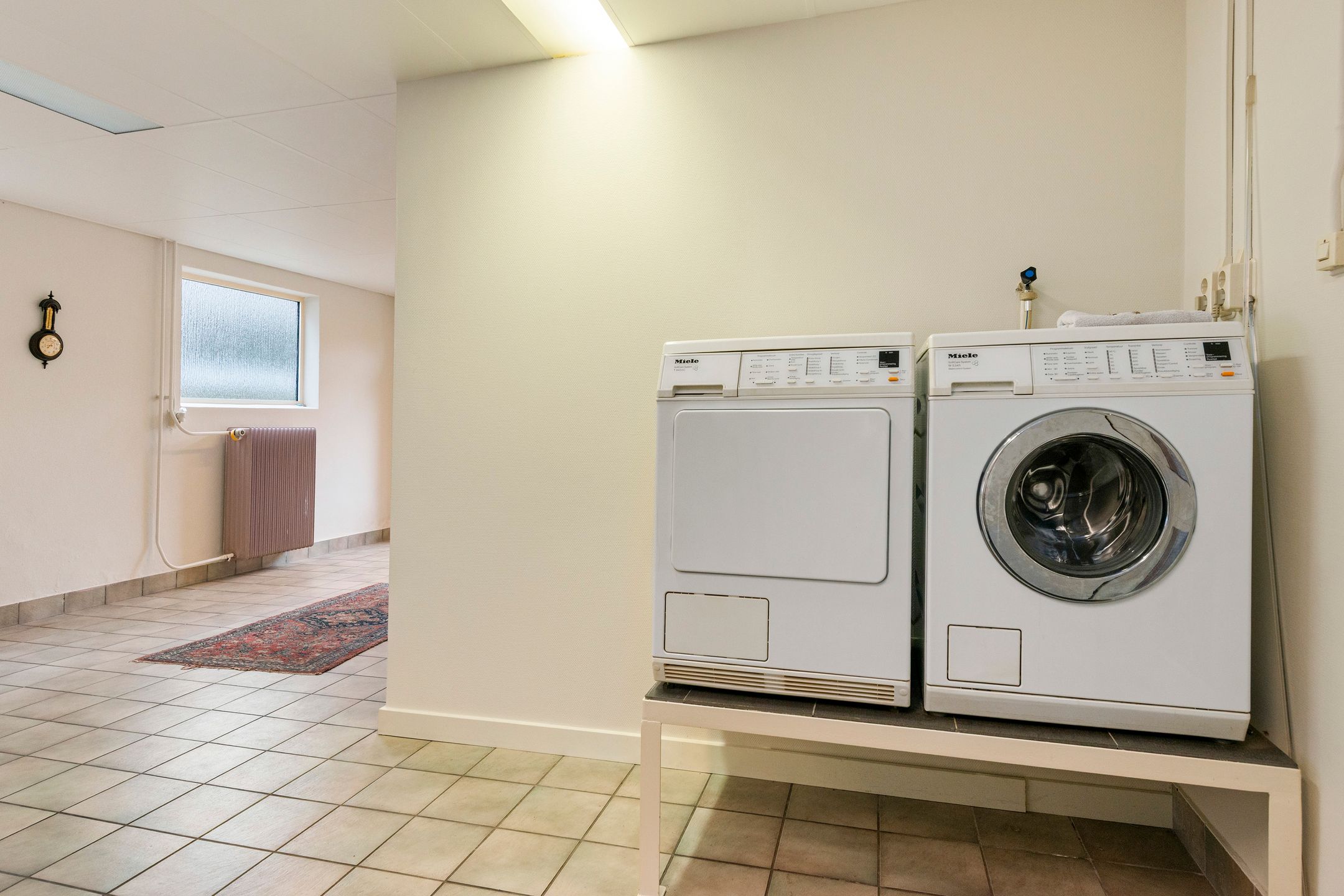 Photo 39 of Stationsweg 10