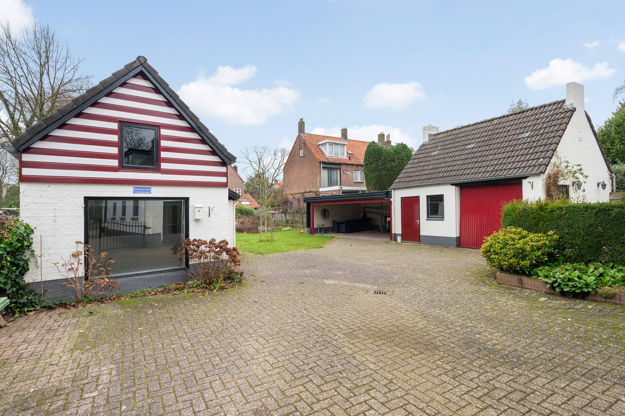 Photo 69 of Stationsweg 10