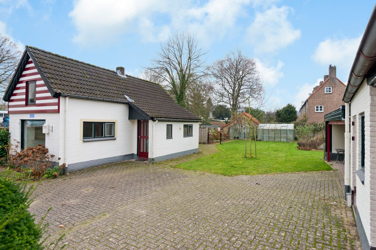 Photo 70 of Stationsweg 10