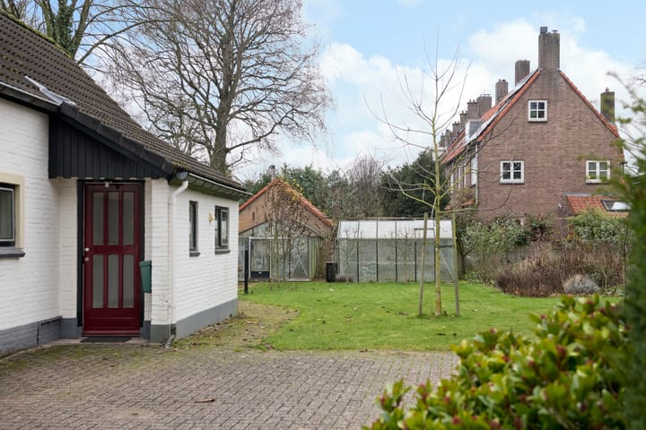 Foto 73 van Stationsweg 10