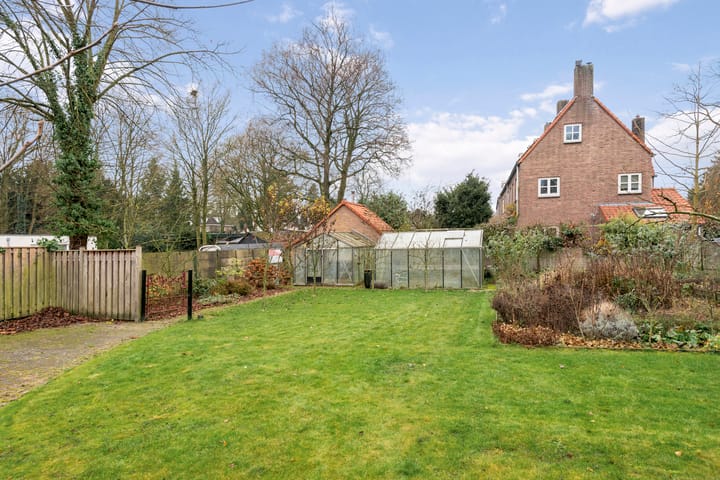 Foto 74 van Stationsweg 10