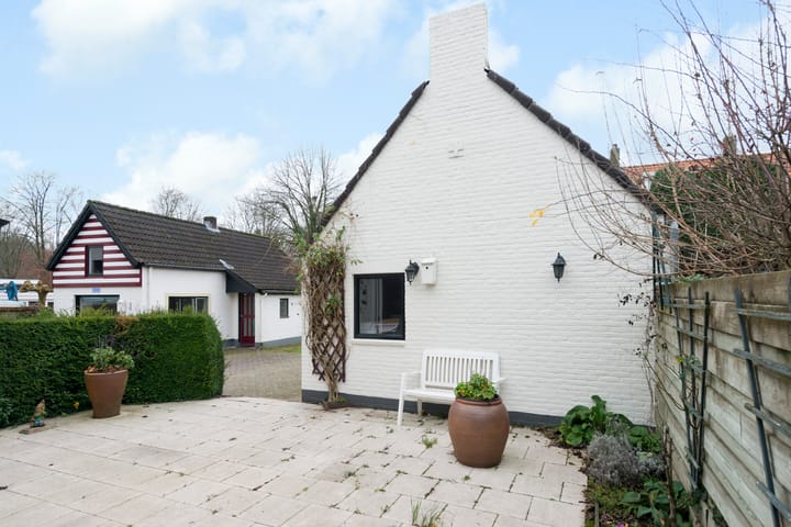 Foto 77 van Stationsweg 10