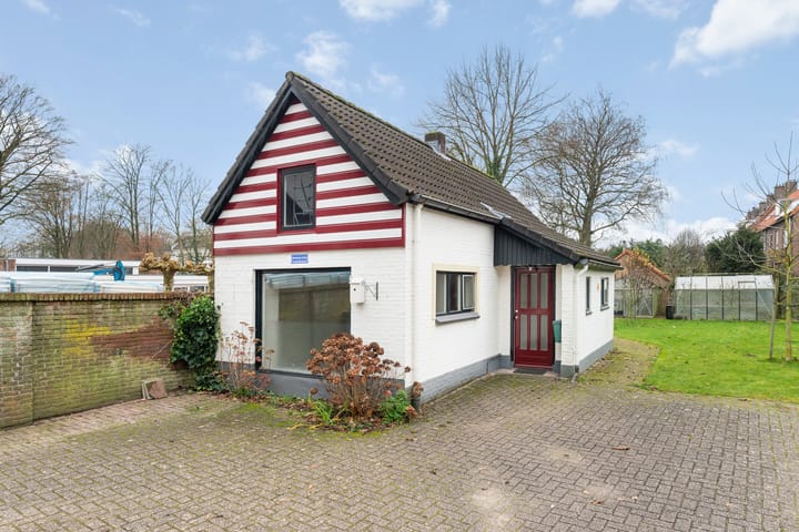 Foto 78 van Stationsweg 10