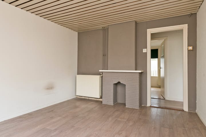 Foto 81 van Stationsweg 10