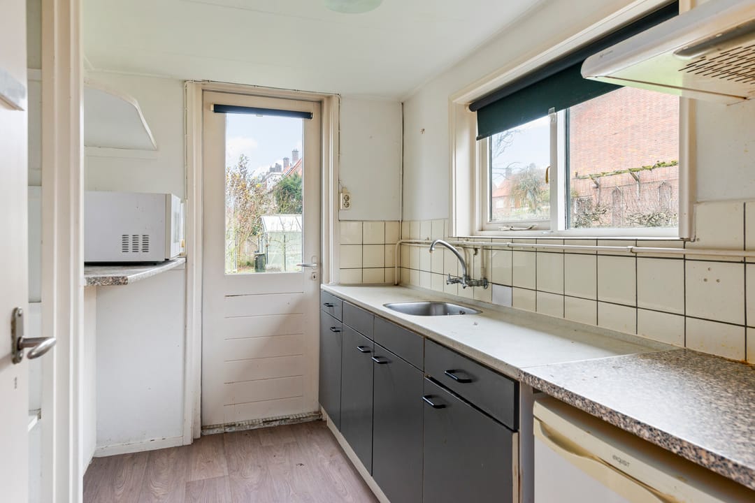 Photo 86 of Stationsweg 10