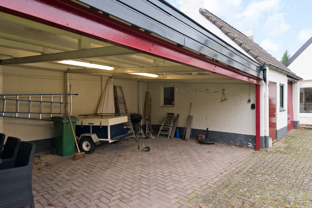 Photo 92 of Stationsweg 10