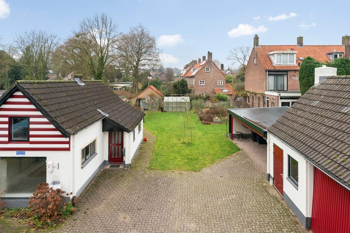 Foto 67 van Stationsweg 10