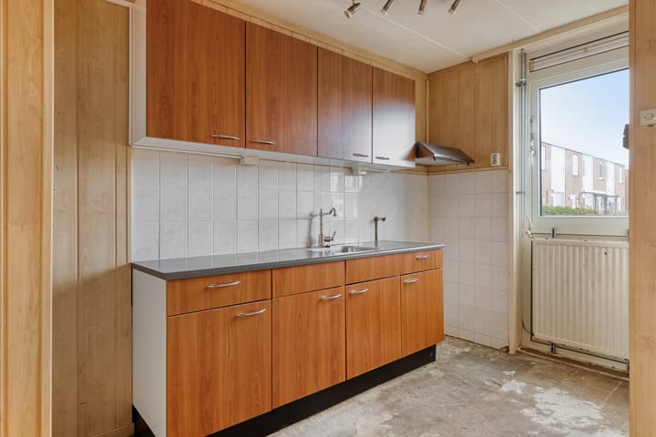 Photo 12 of Spieringstraat 45